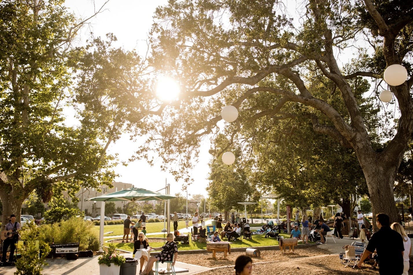 The Garden Bar Series at Parasol Park has Begun!